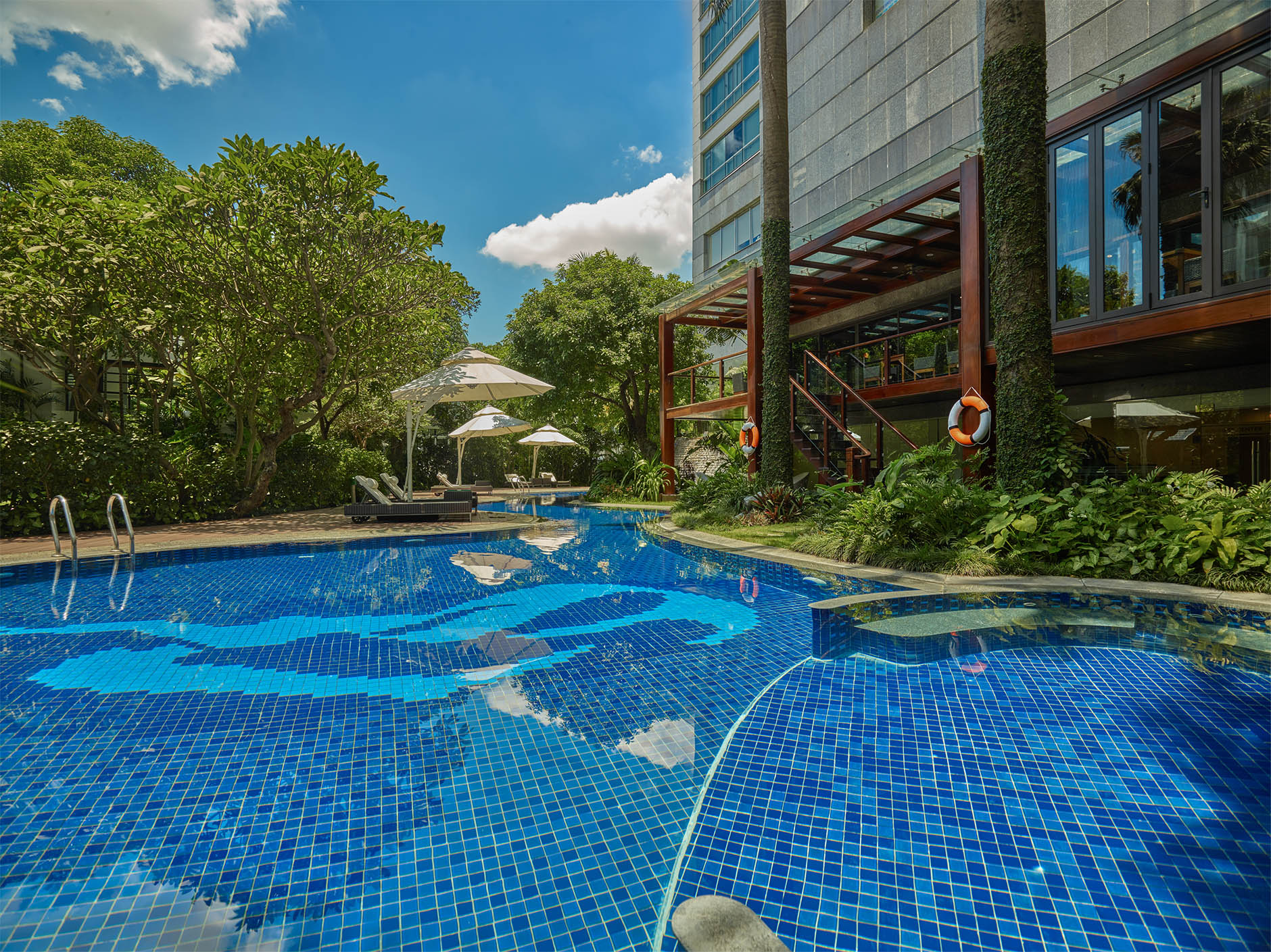 Thiết kế thi công hồ bơi tại Quận 8